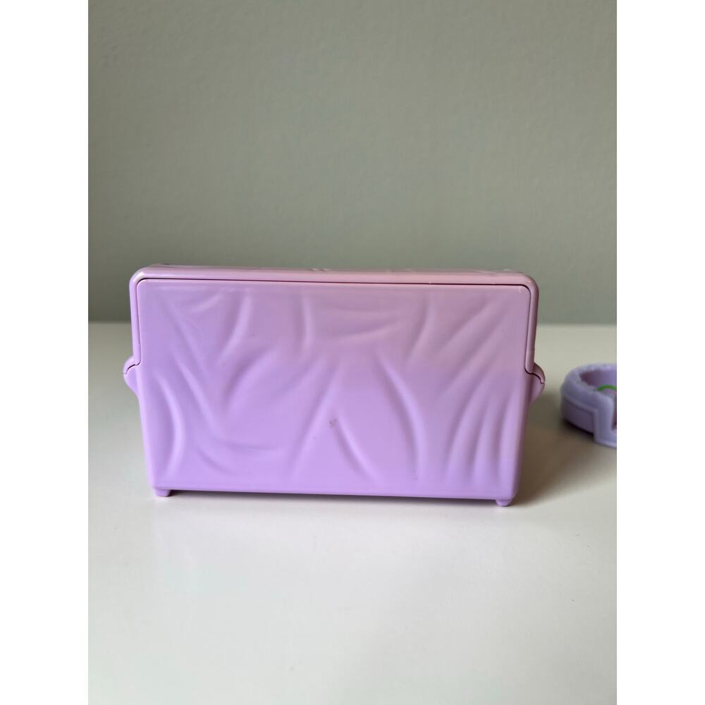 Loving Family Dollhouse Purple Living Room Couch Sofa Bed Sleeper Pet Bed - Picture 4 of 8